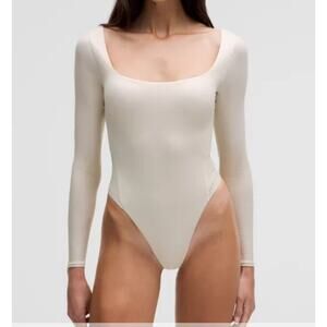 Lululemon Wundermost Nulu SquareNeck LongSleeve Bodysuit Shines size L